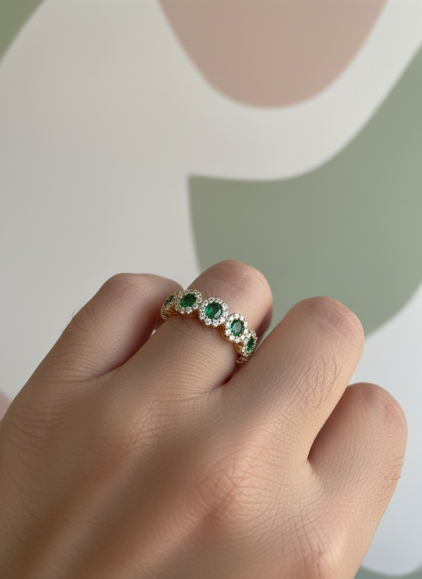 Anello veretta a fior di luce in argento 925 con pietre centrali verdi