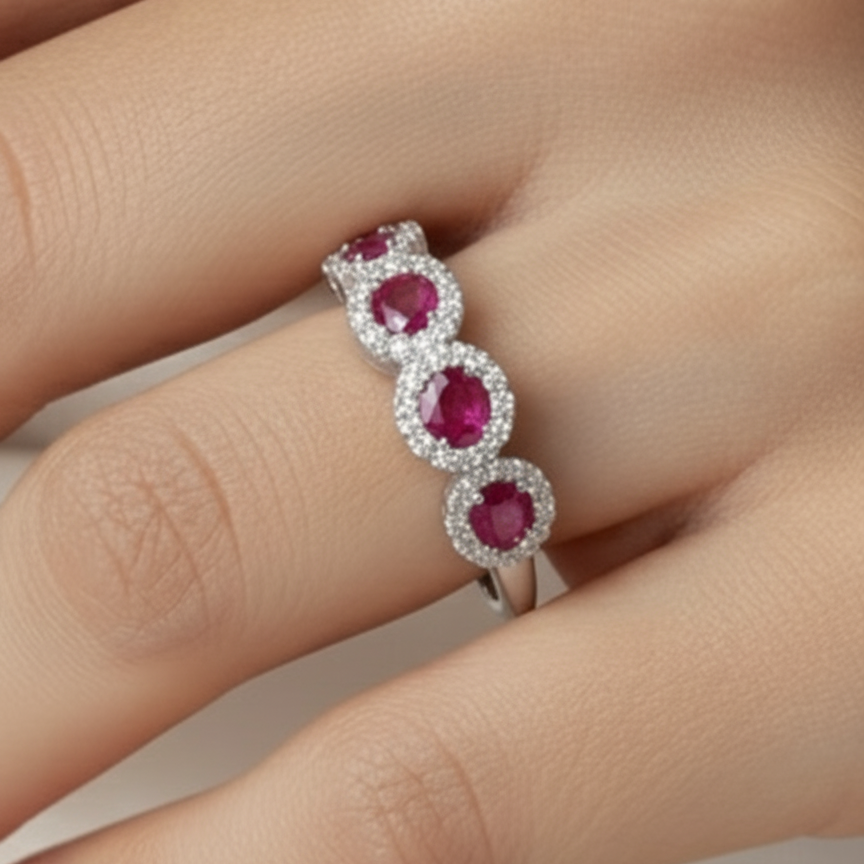 Anello veretta a fior di luce in argento 925 con pietre centrali rosse