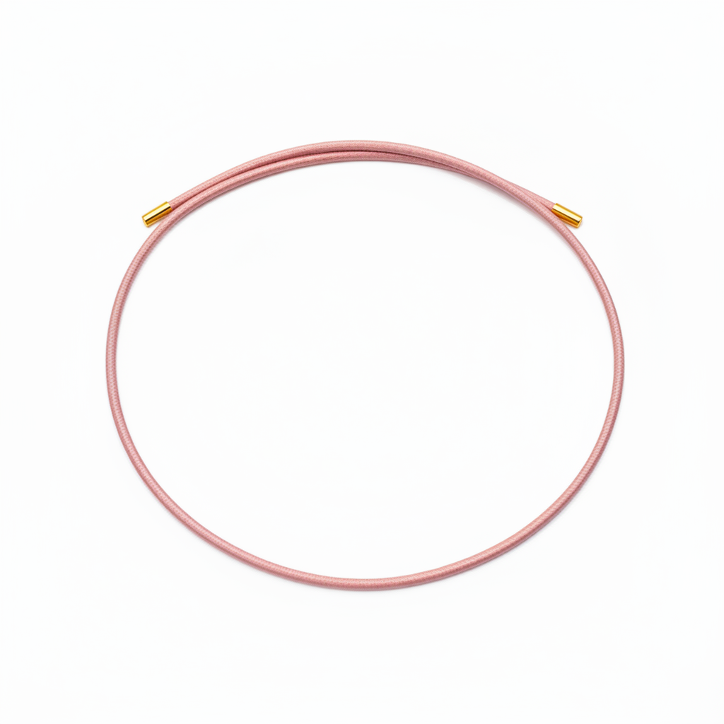 Choker regolabile con ciondolo – elegante e versatile