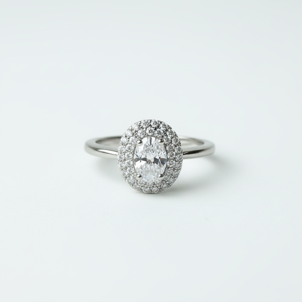 Anello Incanto in argento 925 con doppio giro di zirconi luminosi e pietra ovale Bianco