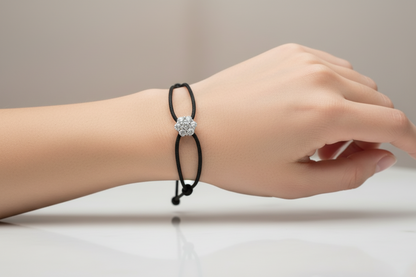 Bracciale Lumière black con fiore in argento 925 e zirconi bianchi