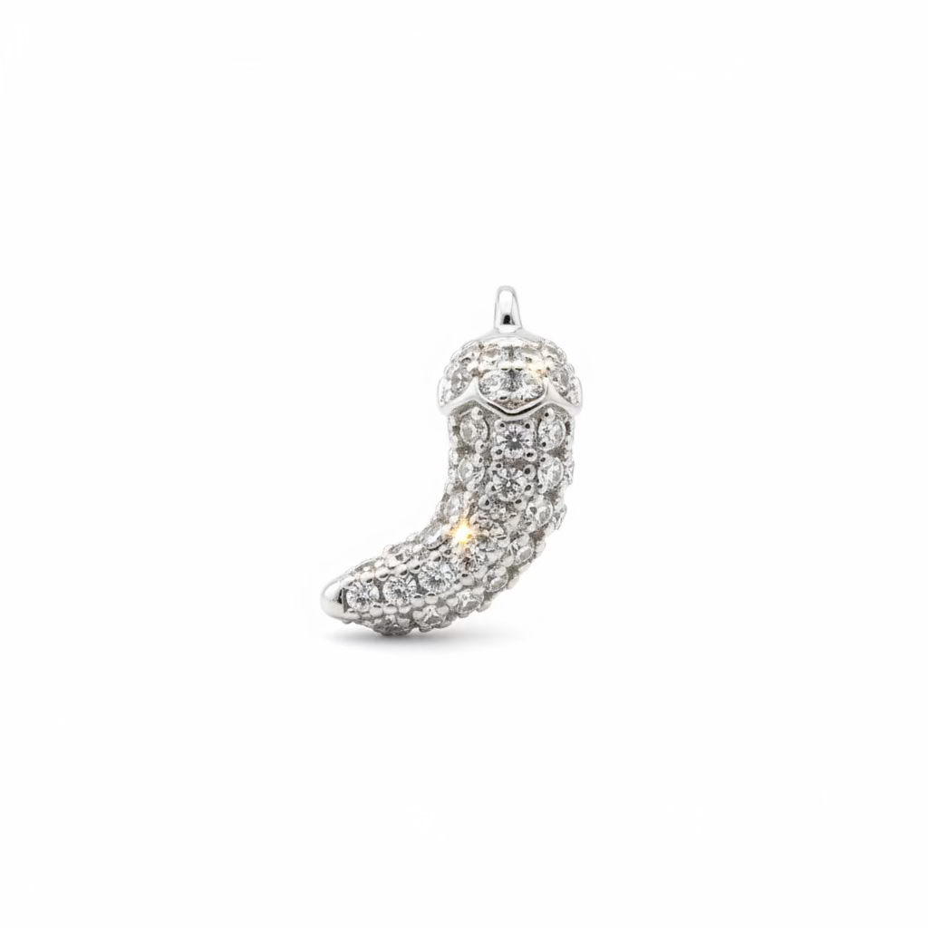 Choker regolabile con ciondolo – elegante e versatile