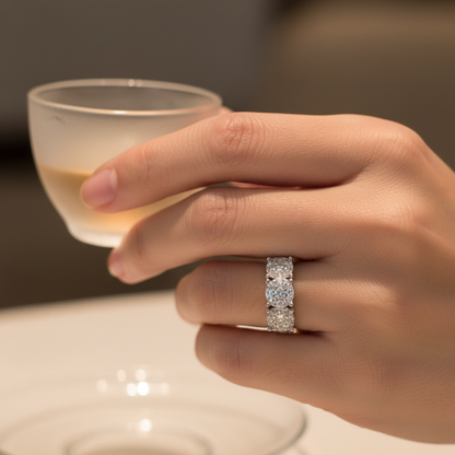 Anello Trilogy Magic in Argento 925 Gioiello Elegante con Design Brillante e Dettagli Intricati