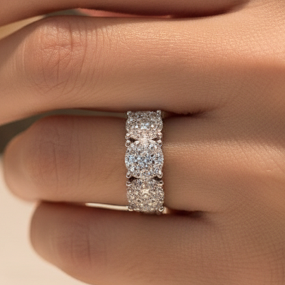 Anello Trilogy Magic in Argento 925 Gioiello Elegante con Design Brillante e Dettagli Intricati